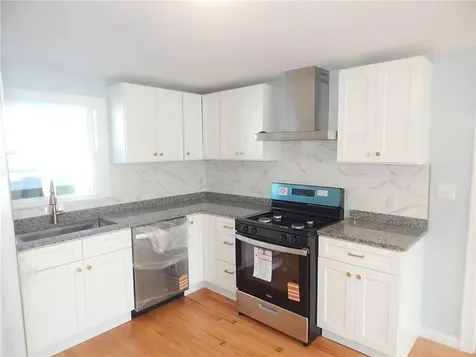 84 Farrell Street Pawtucket RI 02861