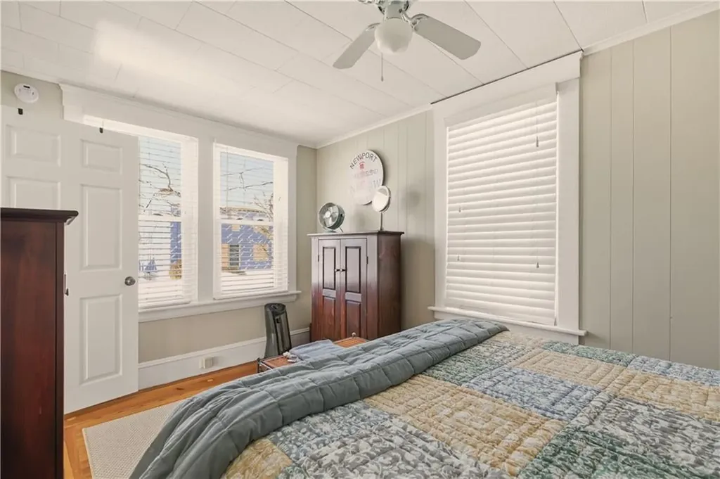 181 Center Avenue Middletown RI 02842