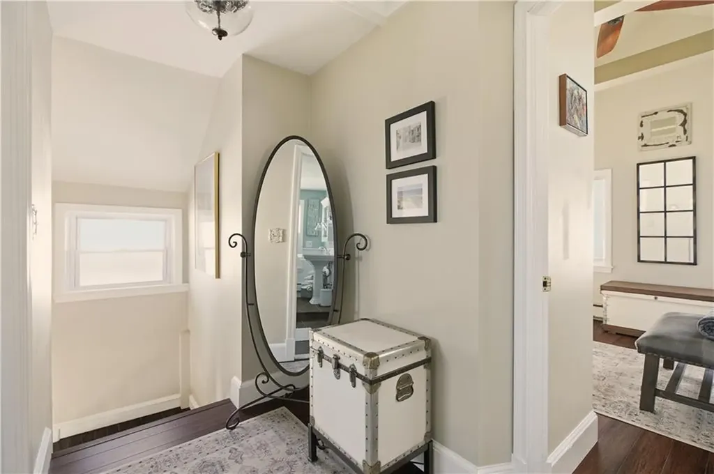 181 Center Avenue Middletown RI 02842