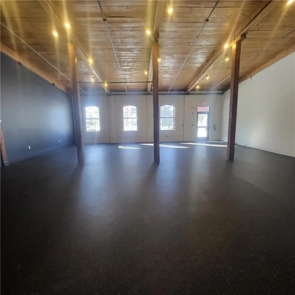 61 Cedar Avenue East Greenwich RI 02818