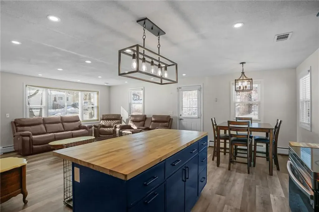 5 Deluca Street Johnston RI 02919