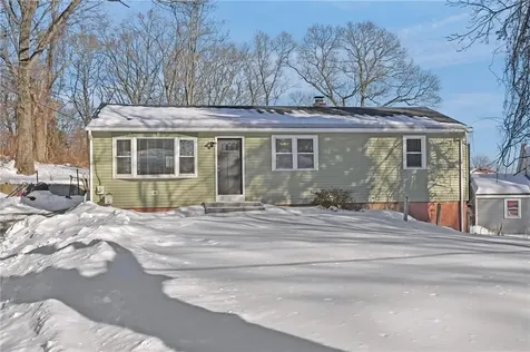 5 Deluca Street Johnston RI 02919