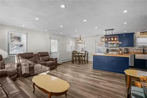 5 Deluca Street Johnston RI 02919