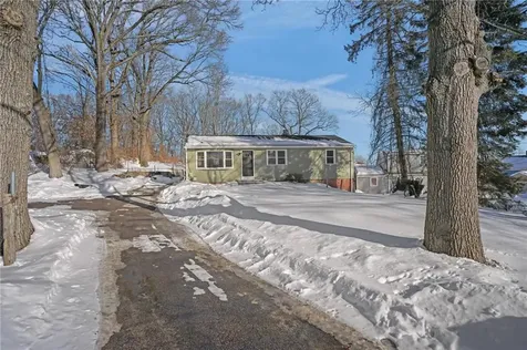 5 Deluca Street Johnston RI 02919