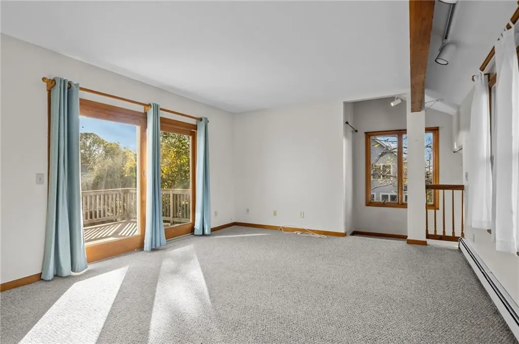 104 Howland Avenue Jamestown RI 02835