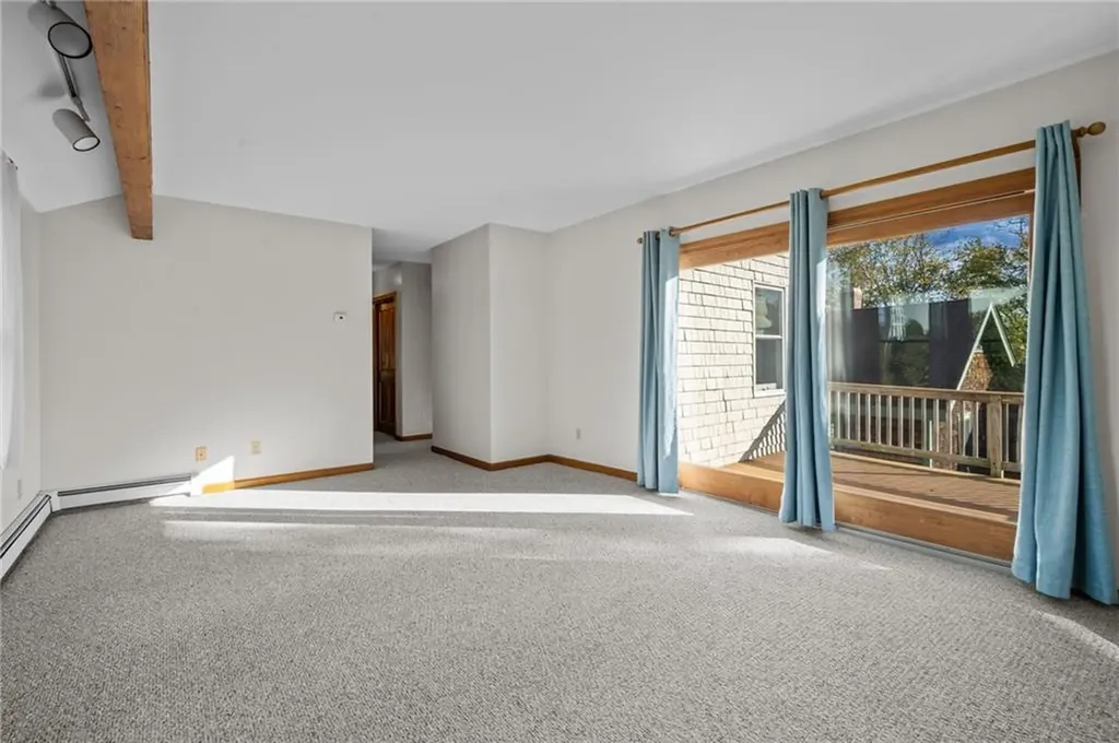 104 Howland Avenue Jamestown RI 02835