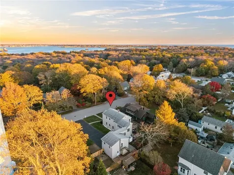 104 Howland Avenue Jamestown RI 02835