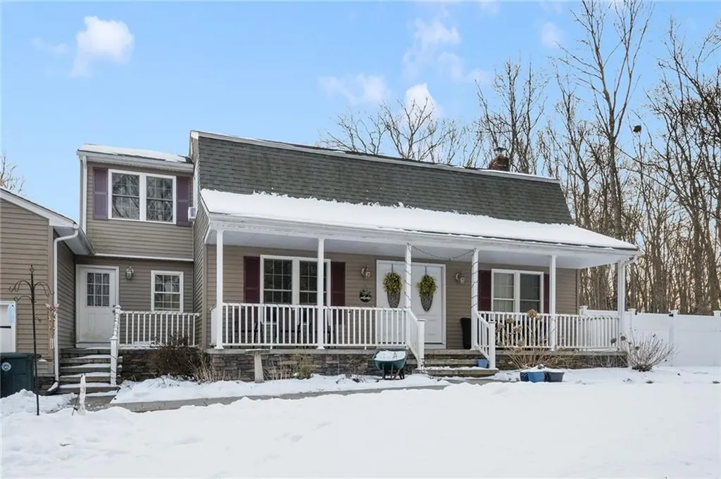 233 Sisson Road Coventry RI 02816