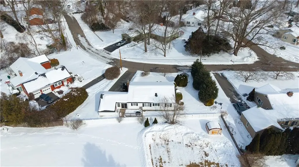 80 Twin Oak Drive Warwick RI 02889