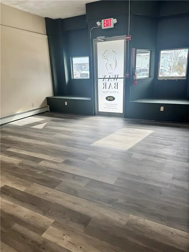 494 Warren Avenue East Providence RI 02914