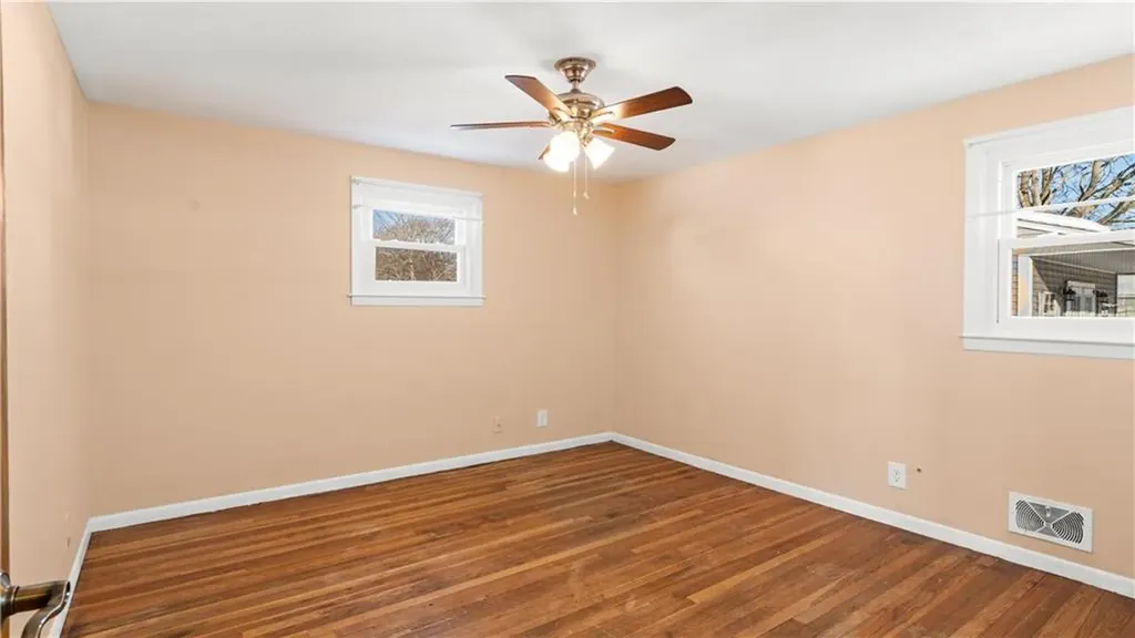 96 Moccasin Drive Warwick RI 02889