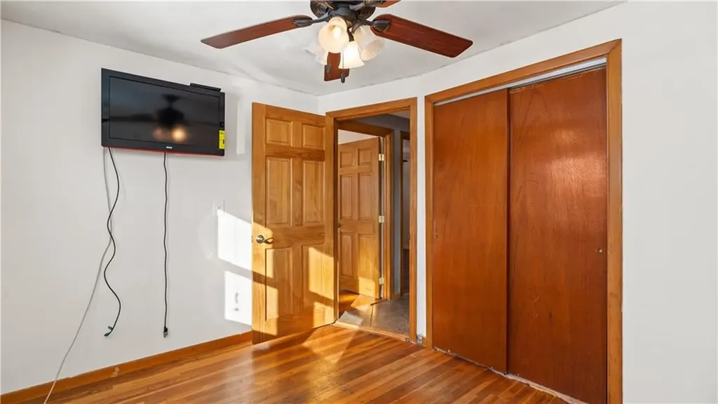 96 Moccasin Drive Warwick RI 02889