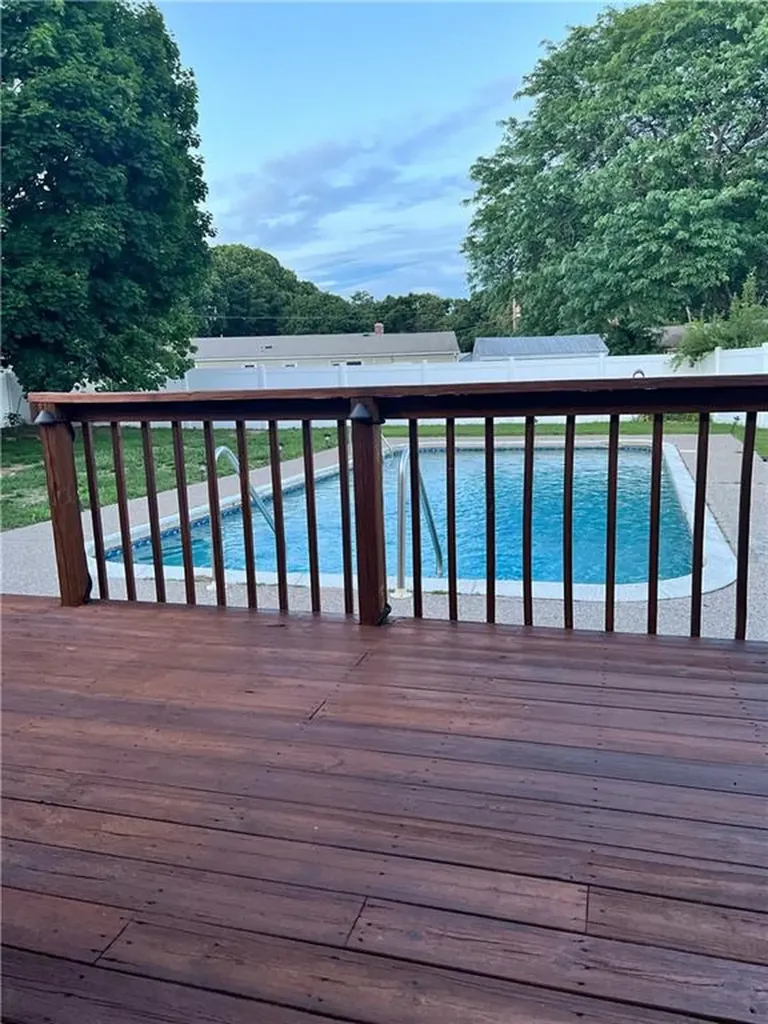 96 Moccasin Drive Warwick RI 02889