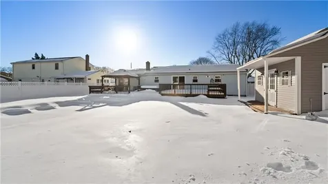 96 Moccasin Drive Warwick RI 02889