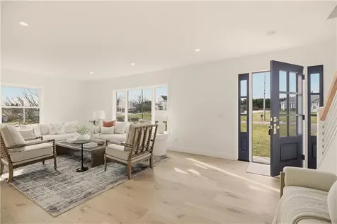 30 Indian Road Little Compton RI 02837