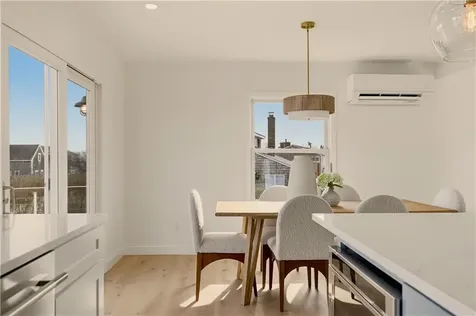 30 Indian Road Little Compton RI 02837