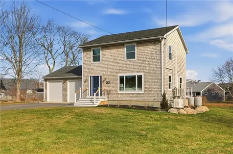 30 Indian Road Little Compton RI 02837