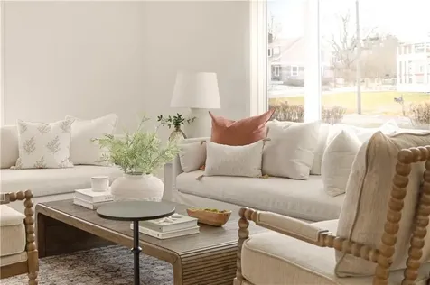 30 Indian Road Little Compton RI 02837