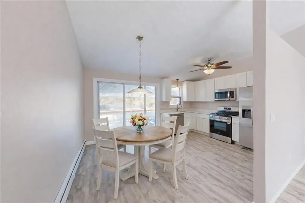 103 Brightside Avenue Warwick RI 02889