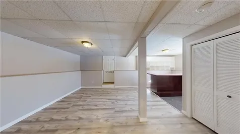 103 Brightside Avenue Warwick RI 02889