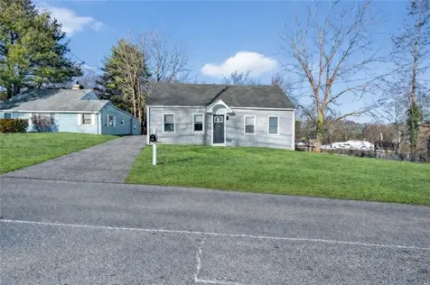30 Bear Hill Road Cumberland RI 02864