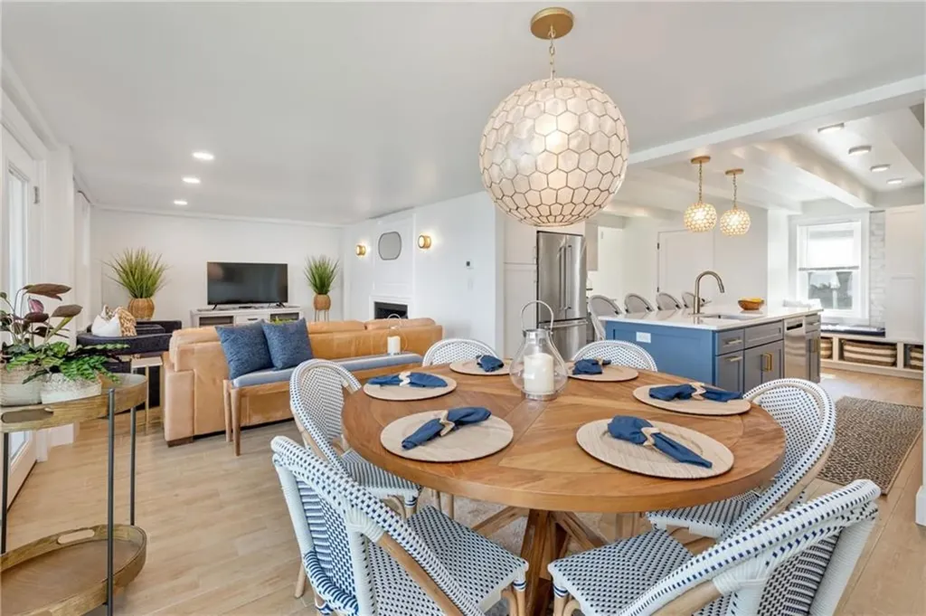 376 East Shore Road Jamestown RI 02835