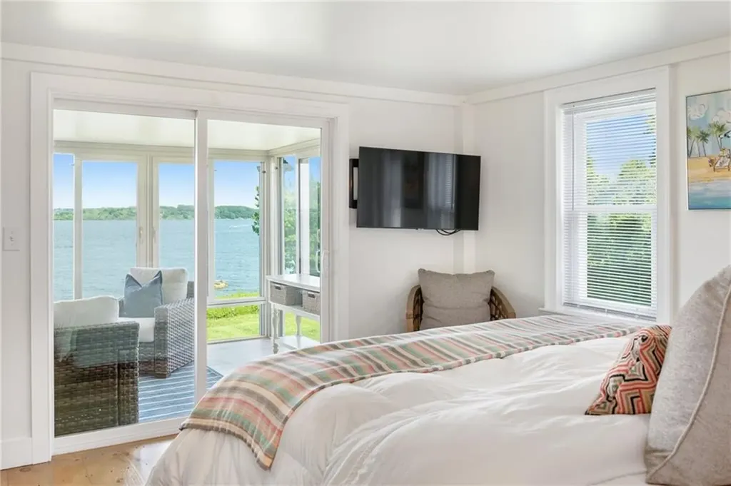 376 East Shore Road Jamestown RI 02835