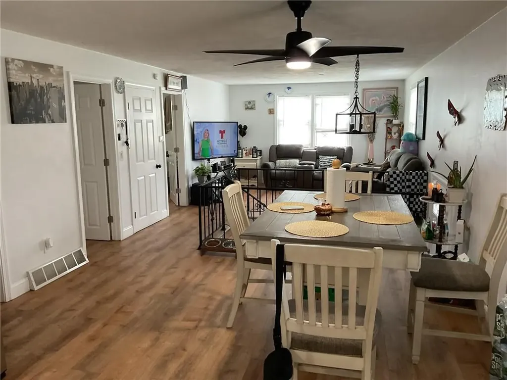 16 Arrow Avenue Warwick RI 02886