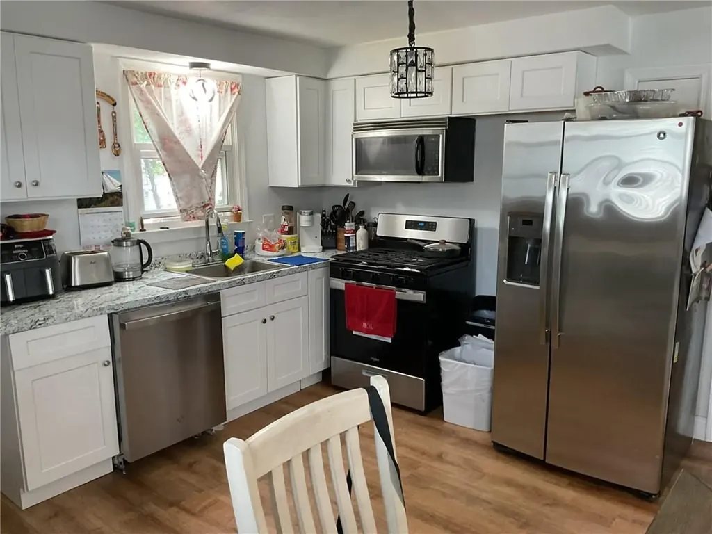 16 Arrow Avenue Warwick RI 02886