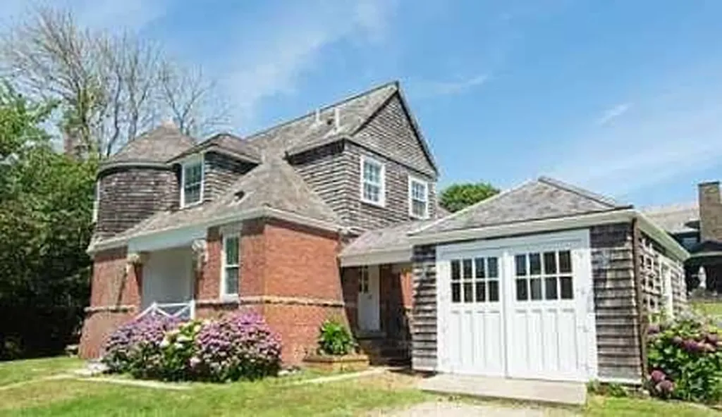 1 Ella Terrace Newport RI 02840