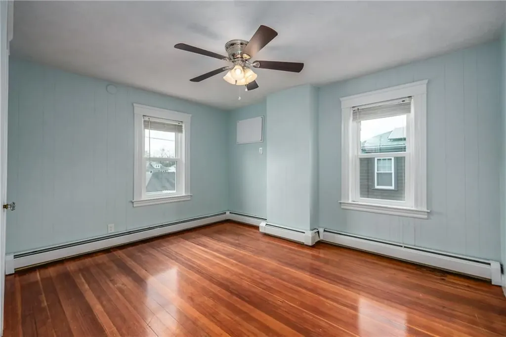 41 Berwick Lane Cranston RI 02905