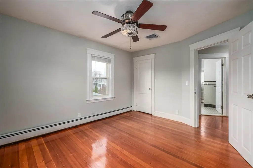 41 Berwick Lane Cranston RI 02905