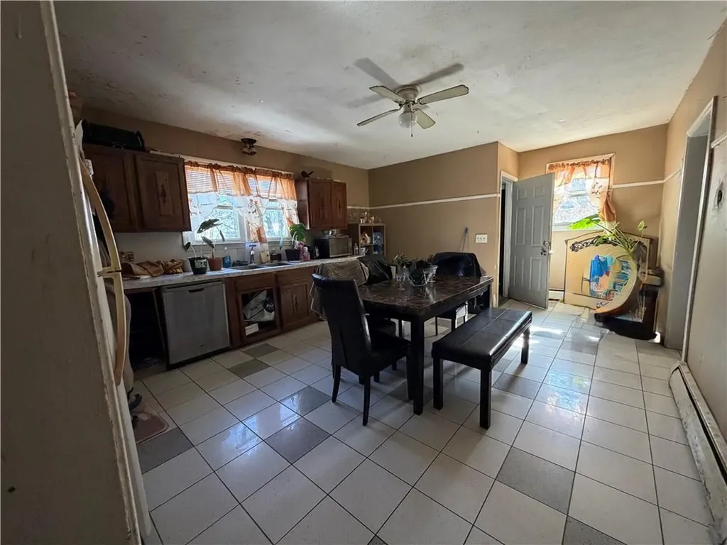 70 Veazie Street Providence RI 02908
