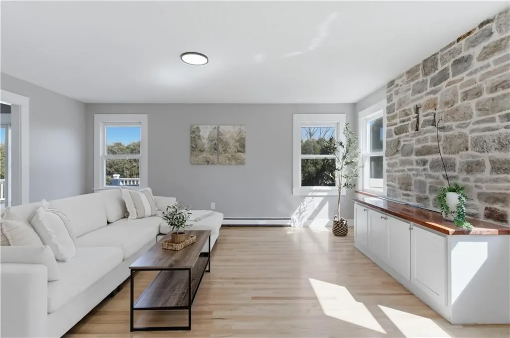 101 Windstone Drive Portsmouth RI 02871