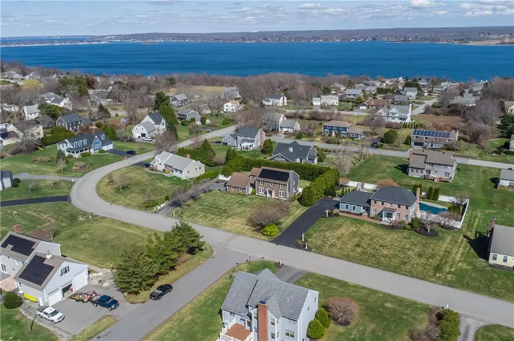 101 Windstone Drive Portsmouth RI 02871