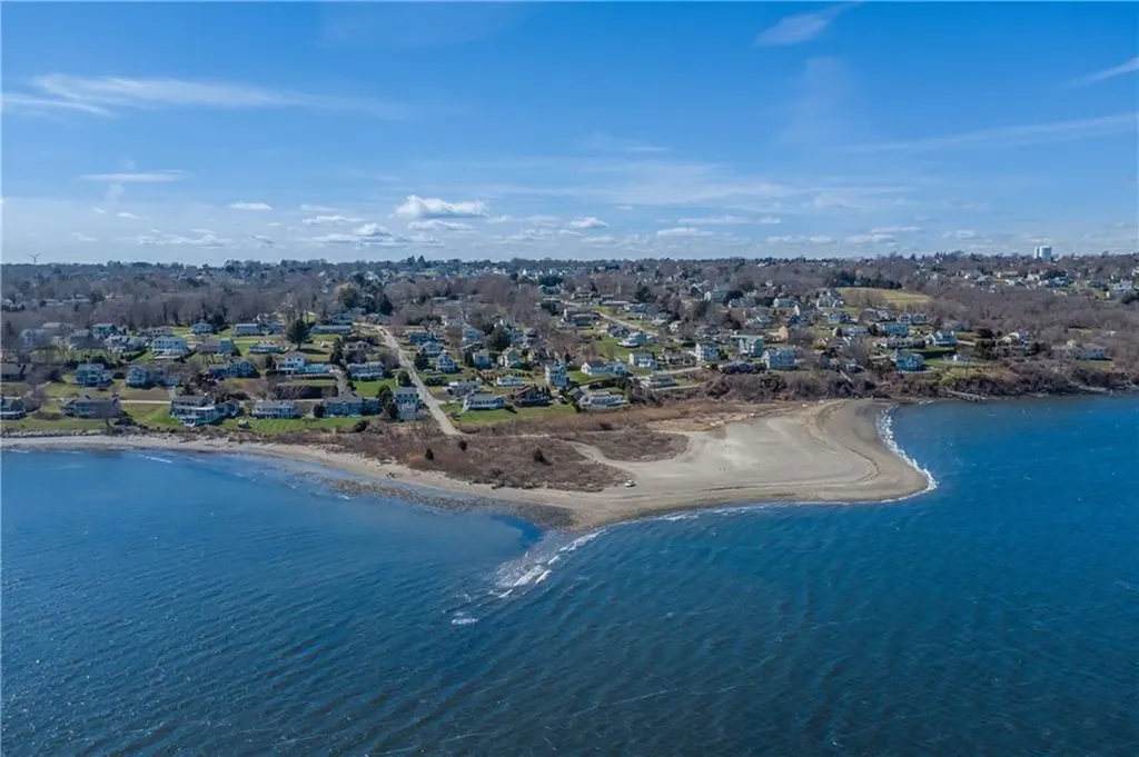 101 Windstone Drive Portsmouth RI 02871