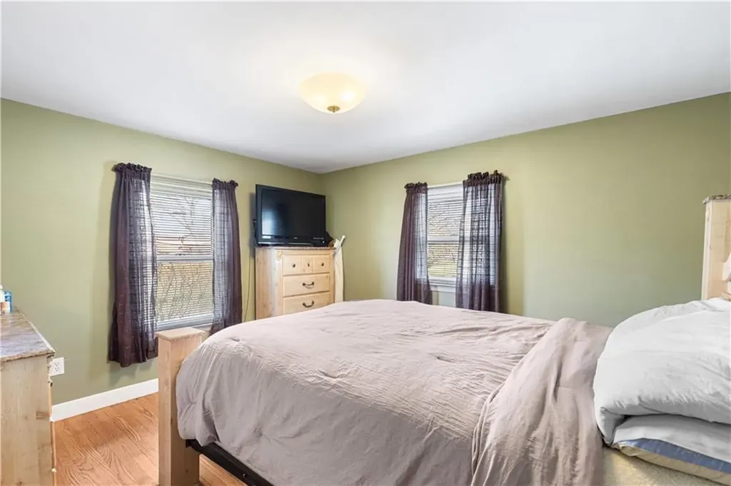 52 Maxfield Avenue East Providence RI 02914