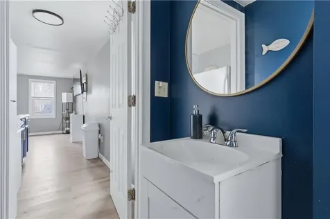 31 Oakhurst Avenue Warwick RI 02889
