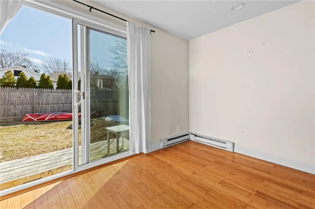 444 Pequot Avenue Warwick RI 02889