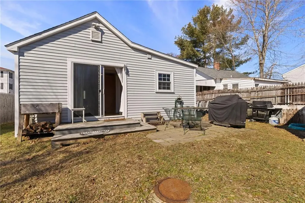444 Pequot Avenue Warwick RI 02889