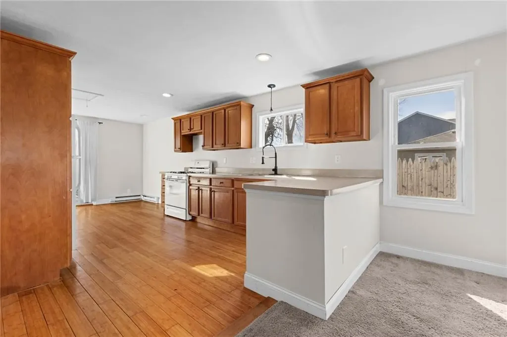 444 Pequot Avenue Warwick RI 02889