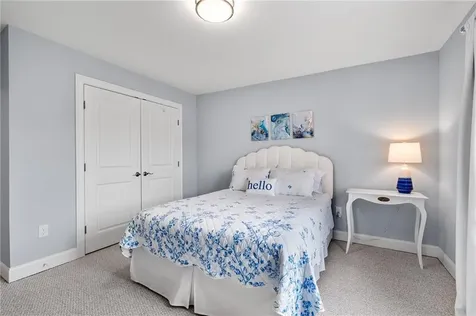 314 Chases Lane Middletown RI 02842