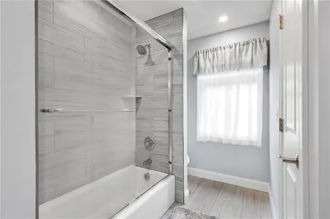 314 Chases Lane Middletown RI 02842