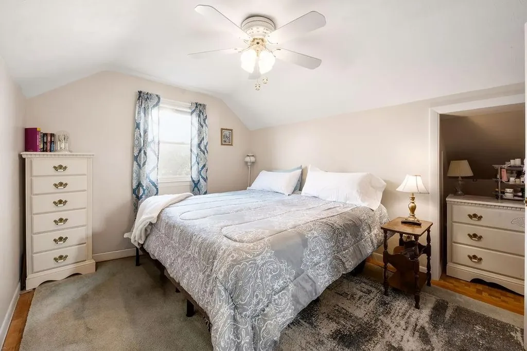 173 Weeden Drive Warwick RI 02818