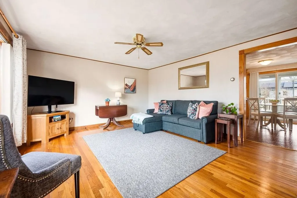 173 Weeden Drive Warwick RI 02818