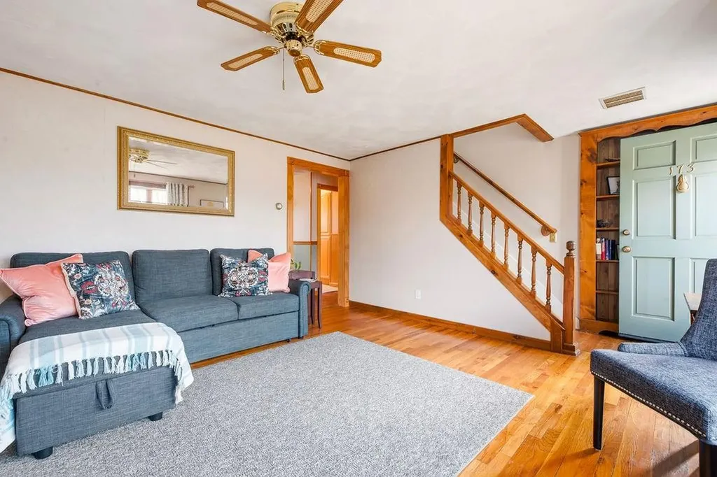173 Weeden Drive Warwick RI 02818