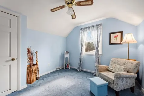 173 Weeden Drive Warwick RI 02818