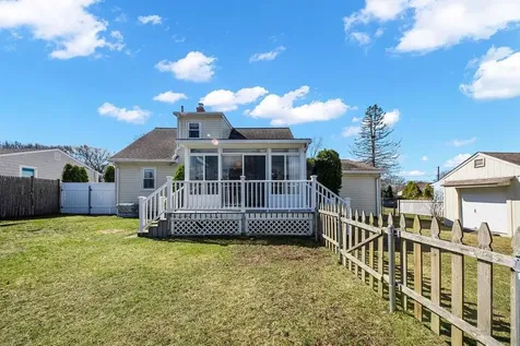 173 Weeden Drive Warwick RI 02818