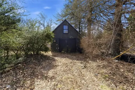 237 Spring Street Hopkinton RI 02832