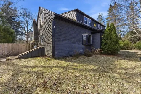 237 Spring Street Hopkinton RI 02832